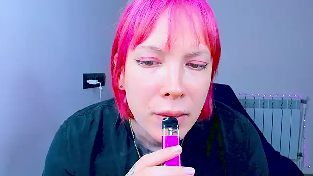 dollmore online show from October 7, 2025, 7:33 pm