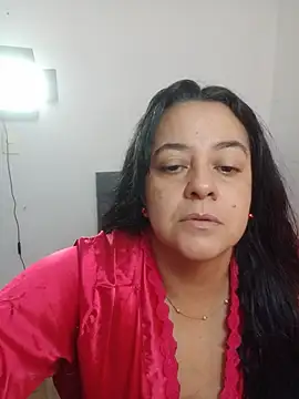 Snapshot of lucia_vonne_ chatting on June 11, 2026, 6:50 pm lucia vonne online show from June 11, 2026, 6:50 pm