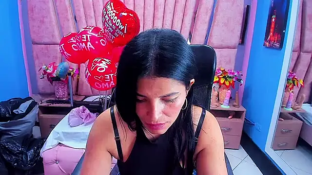 HornySkinny26 online show from December 16, 2025, 10:31 am