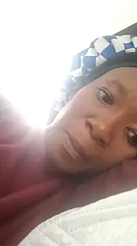 Snapshot of NikkiDickSavage chatting on February 22, 2025, 5:44 am NikkiDickSavage online show from February 22, 2025, 5:44 am