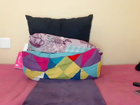 Snapshot of NikkiDickSavage chatting on February 27, 2025, 8:31 pm NikkiDickSavage online show from February 27, 2025, 8:31 pm