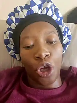 Snapshot of NikkiDickSavage chatting on March 9, 2025, 2:43 pm NikkiDickSavage online show from March 9, 2025, 2:43 pm