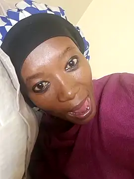 Snapshot of NikkiDickSavage chatting on March 22, 2025, 2:27 am NikkiDickSavage online show from March 22, 2025, 2:27 am