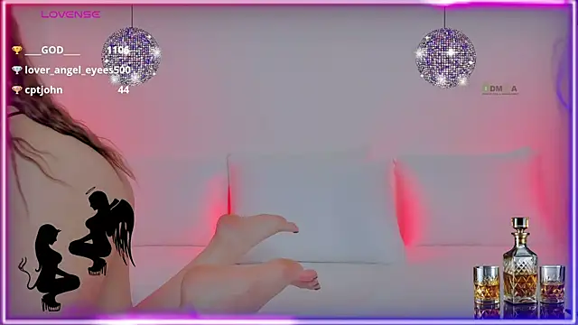 Snapshot of angel_eyees chatting on January 12, 2025, 11:58 pm angel eyees online show from January 12, 2025, 11:58 pm