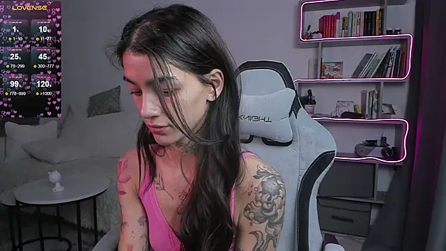 Snapshot of vinkitinkii chatting on March 22, 2025, 9:02 am vinkitinkii online show from March 22, 2025, 9:02 am