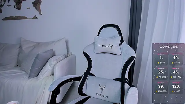 Snapshot of vinkitinkii chatting on October 4, 2025, 7:17 am vinkitinkii online show from October 4, 2025, 7:17 am