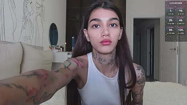 Snapshot of vinkitinkii chatting on November 8, 2025, 6:13 am vinkitinkii online show from November 8, 2025, 6:13 am