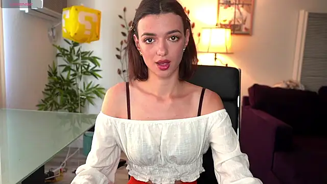 olivia jeas online show from May 2, 2026, 9:31 pm