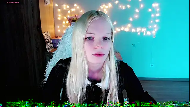 Emily Nyaffee online show from February 28, 2025, 1:05 am