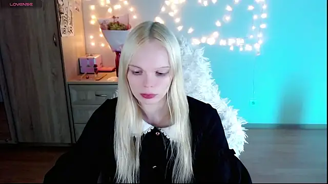 Emily Nyaffee online show from March 3, 2025, 3:31 pm