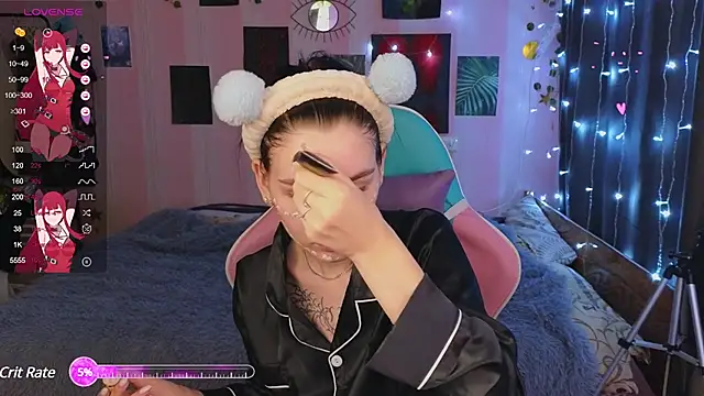 Amanda Tender online show from December 8, 2024, 8:15 pm