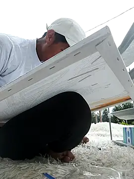 Tylerfordxxx online show from March 17, 2026, 4:32 pm