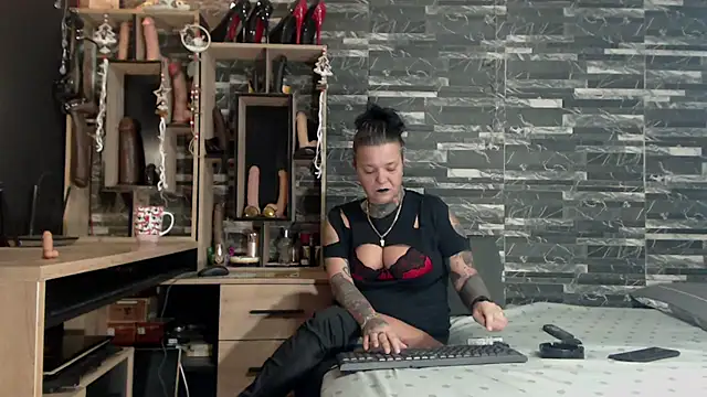 Mistress Miry online show from December 10, 2024, 12:50 am