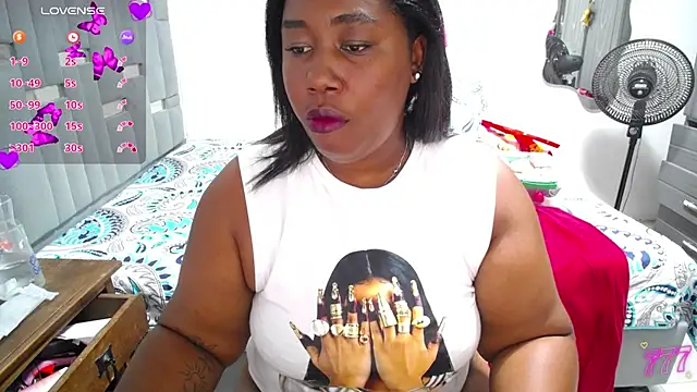 Snapshot of thickebonymilfF chatting on July 27, 2026, 4:41 am thickebonymilfF online show from July 27, 2026, 4:41 am
