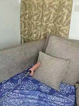 hornycreamybabe online show from January 4, 2025, 9:10 am