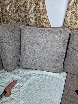 hornycreamybabe online show from February 14, 2025, 9:56 am