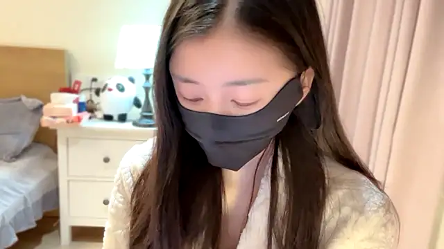 Snapshot of A-xena chatting on February 9, 2025, 1:56 pm A-xena online show from February 9, 2025, 1:56 pm