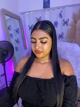 NatashaBrown12 online show from April 29, 2026, 6:47 pm