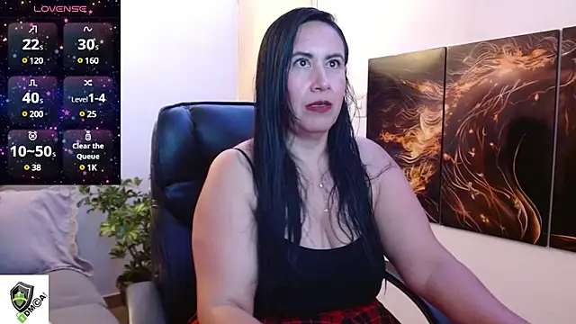 Snapshot of amalia_brunette chatting on March 16, 2025, 10:42 pm amalia brunette online show from March 16, 2025, 10:42 pm