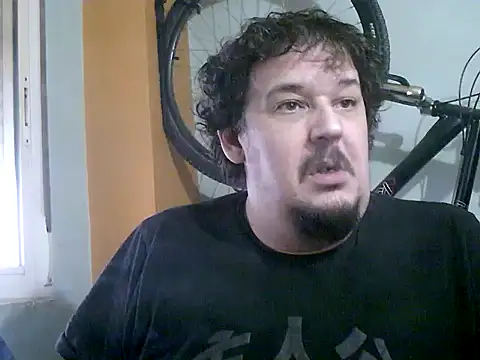 porkorossy online show from March 7, 2025, 5:28 pm