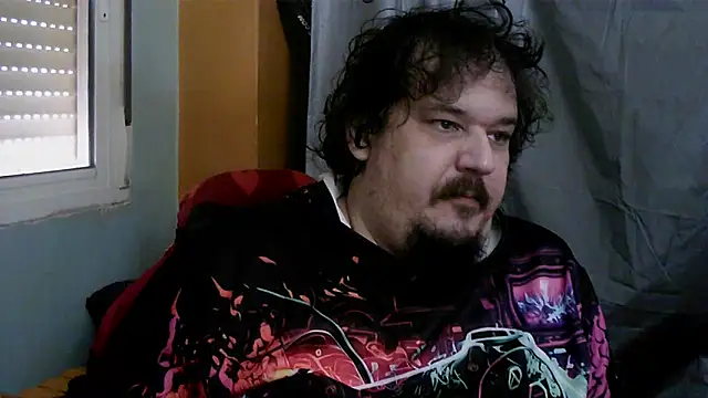 porkorossy online show from March 3, 2026, 8:53 am