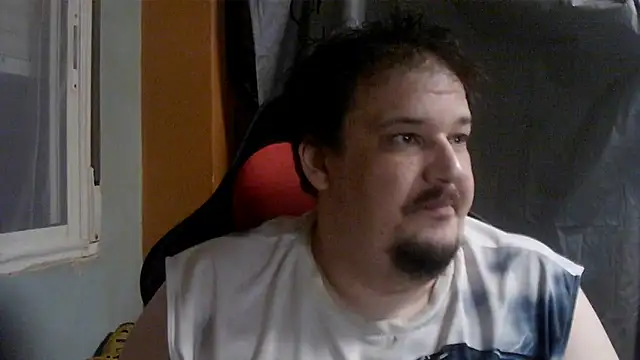 porkorossy online show from June 12, 2026, 9:03 pm