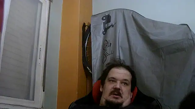 Snapshot of porkorossy chatting on July 10, 2026, 10:12 pm porkorossy online show from July 10, 2026, 10:12 pm