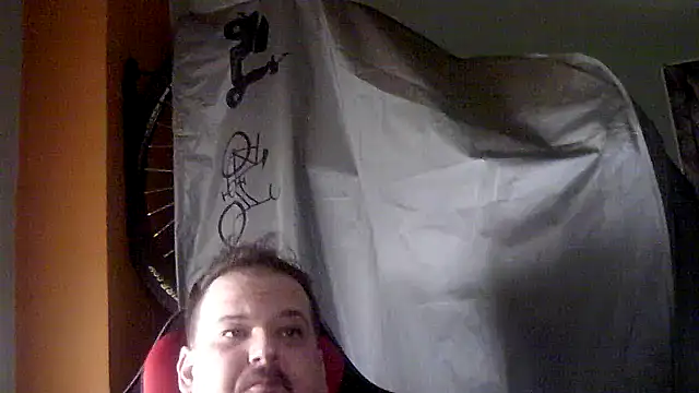 Snapshot of porkorossy chatting on July 25, 2026, 7:39 am porkorossy online show from July 25, 2026, 7:39 am