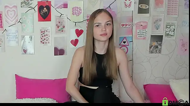 Snapshot of little_radiant_sun chatting on October 18, 2025, 8:26 am little radiant sun online show from October 18, 2025, 8:26 am