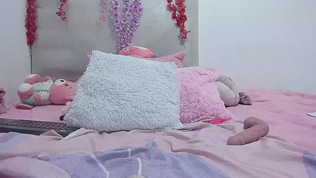 Snapshot of TiiffanyEvans1 chatting on March 21, 2025, 7:46 pm TiiffanyEvans1 online show from March 21, 2025, 7:46 pm