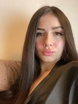 Snapshot of SofiaLaLight chatting on February 3, 2025, 11:31 am SofiaLaLight online show from February 3, 2025, 11:31 am