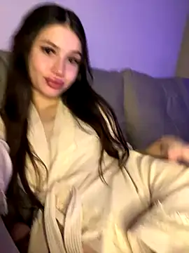 Snapshot of SofiaLaLight chatting on November 15, 2025, 3:15 am SofiaLaLight online show from November 15, 2025, 3:15 am