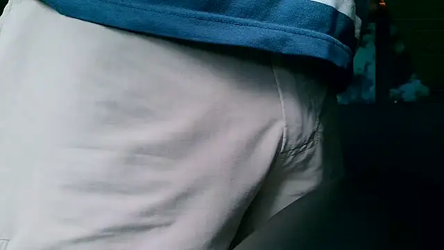 Snapshot of dutch-horny-daddy chatting on September 8, 2025, 4:28 pm dutch-horny-daddy online show from September 8, 2025, 4:28 pm