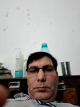 Snapshot of ZIMMY25 chatting on October 13, 2025, 8:09 pm ZIMMY25 online show from October 13, 2025, 8:09 pm