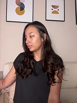 Snapshot of DianaHopson chatting on June 23, 2026, 11:30 am DianaHopson online show from June 23, 2026, 11:30 am
