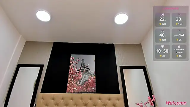 Shanelle   online show from March 13, 2025, 2:23 pm