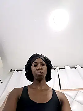 Shanelle   online show from November 11, 2025, 1:11 pm