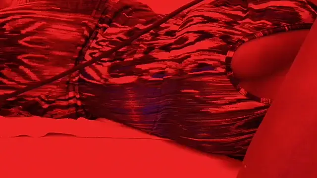 Snapshot of ROXYNL chatting on March 16, 2025, 7:38 pm ROXYNL online show from March 16, 2025, 7:38 pm