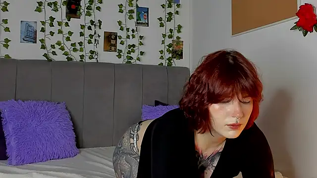 miss Lizzy online show from July 10, 2026, 1:21 am