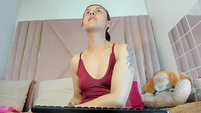 Snapshot of AngelaLinaresx69 chatting on November 11, 2025, 9:04 pm AngelaLinaresx69 online show from November 11, 2025, 9:04 pm