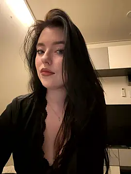 Angela Fosterr online show from January 11, 2026, 12:43 pm