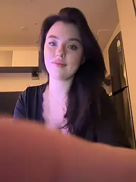 Angela Fosterr online show from June 14, 2026, 5:26 pm