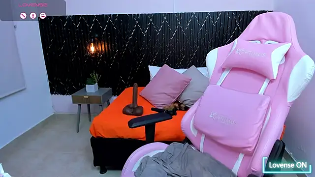 Snapshot of tammy_lynn69 chatting on March 3, 2025, 9:15 pm tammy lynn69 online show from March 3, 2025, 9:15 pm