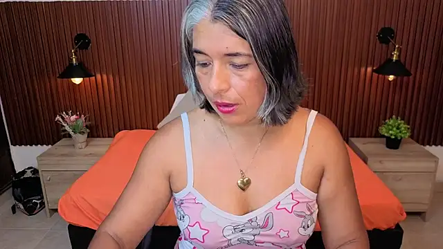 tammy lynn69 online show from March 16, 2026, 6:12 pm