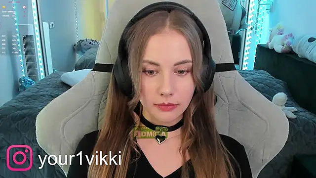 Snapshot of Vikki_Cheese chatting on February 16, 2025, 4:42 am Vikki Cheese online show from February 16, 2025, 4:42 am