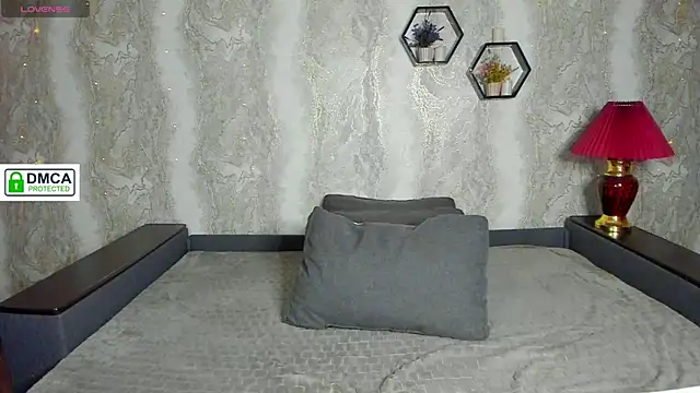 Snapshot of newlucky2023 chatting on November 13, 2025, 7:02 pm newlucky2023 online show from November 13, 2025, 7:02 pm