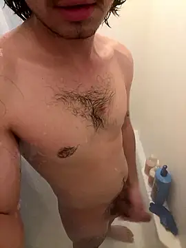 Snapshot of demonslayerr999 chatting on January 8, 2026, 5:32 am demonslayerr999 online show from January 8, 2026, 5:32 am