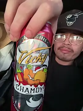 Snapshot of demonslayerr999 chatting on March 7, 2026, 1:57 am demonslayerr999 online show from March 7, 2026, 1:57 am