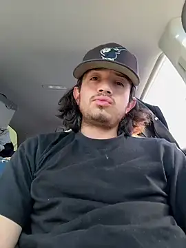 Snapshot of demonslayerr999 chatting on March 11, 2026, 10:27 pm demonslayerr999 online show from March 11, 2026, 10:27 pm