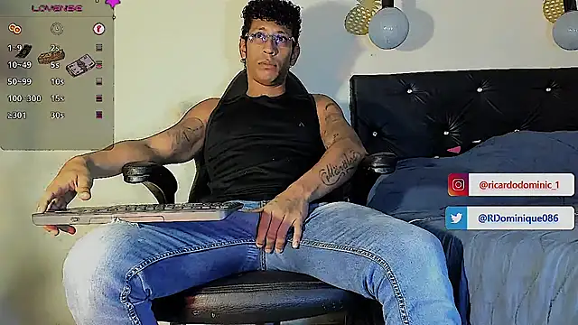 FuckHardlove online show from March 4, 2025, 8:05 pm